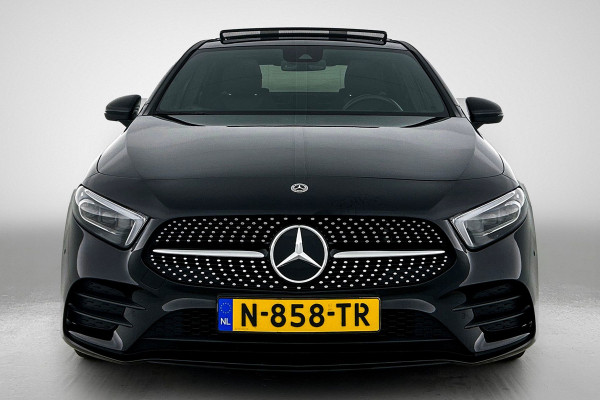Mercedes-Benz A-Klasse 200 Business Solution AMG (PANORAMADAK, SFEERVERLICHTING, CAMERA, 1e EIGENAAR, GOED ONDERHOUDEN)