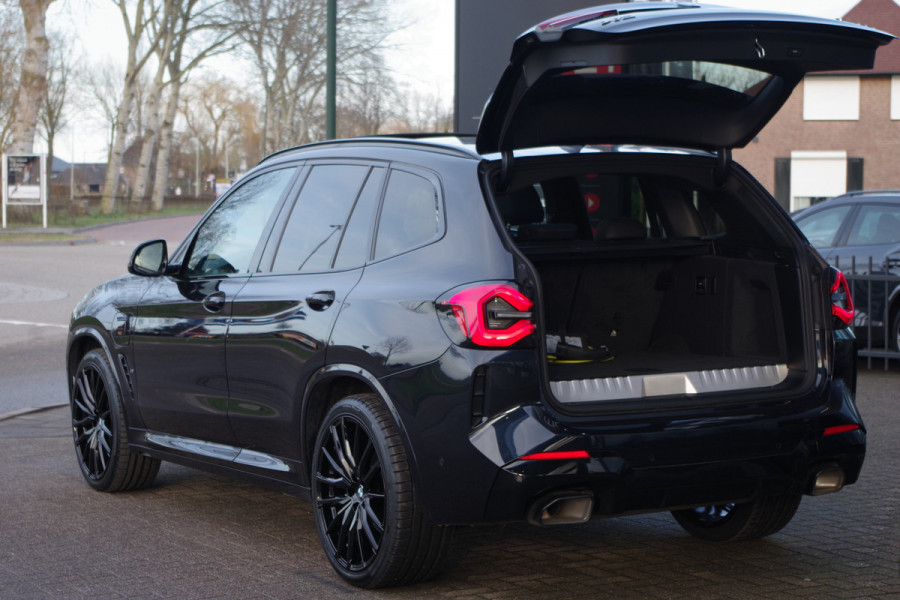 BMW X3 xDrive30e 293 PK High Executive M-Sport, Kuipstoelen, H/K Sound, Panoramadak, Adap. Cruise Control