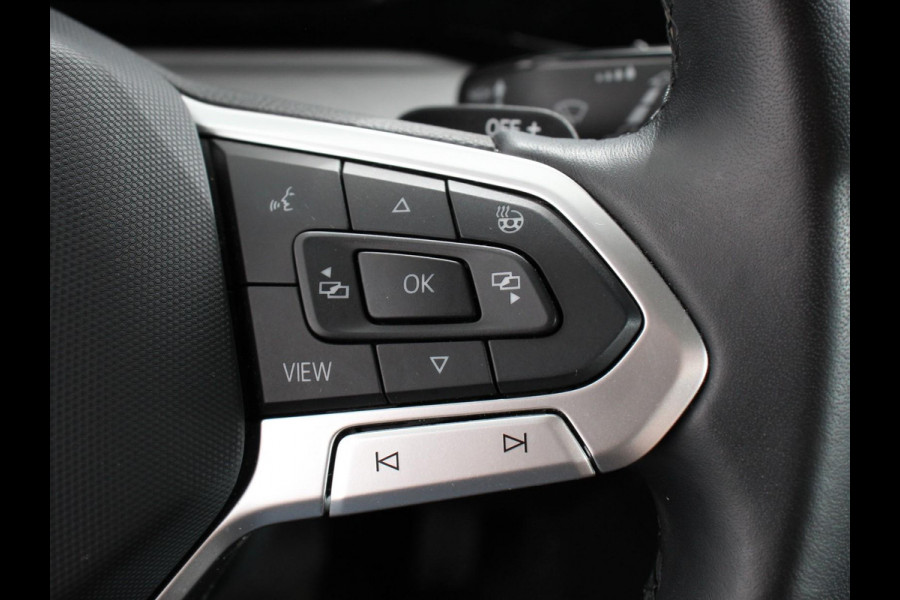 Volkswagen Golf Variant 1.5 eTSI 130pk DSG Life | Navigatie | Apple Carplay/Android Auto | Inklapbare trekhaak | Parkeersensoren | Adaptive Cruise Control | Stoel- en stuurverwarming | Climate Control | Lichtmetalen Velgen