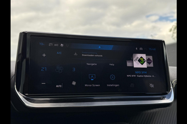 Peugeot 208 Hybrid 136 e-DCS6 GT Premium Panorama