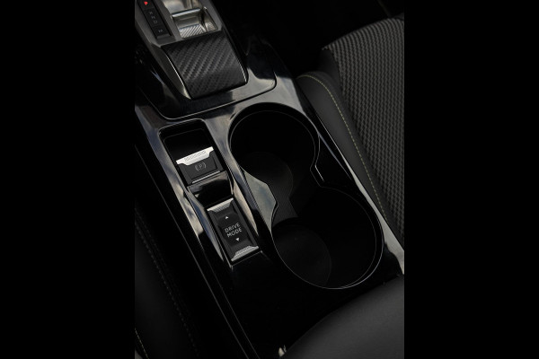 Peugeot 208 Hybrid 136 e-DCS6 GT Premium Panorama