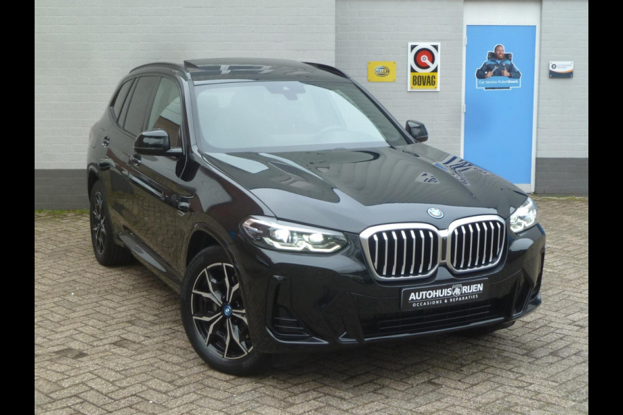 BMW X3 XDrive30e LCI|M-Sport|Panodak|Memory|Leder|Keyless-Entry|Sportstoel|HiFi-Audio|Live-Cockpit-Pro
