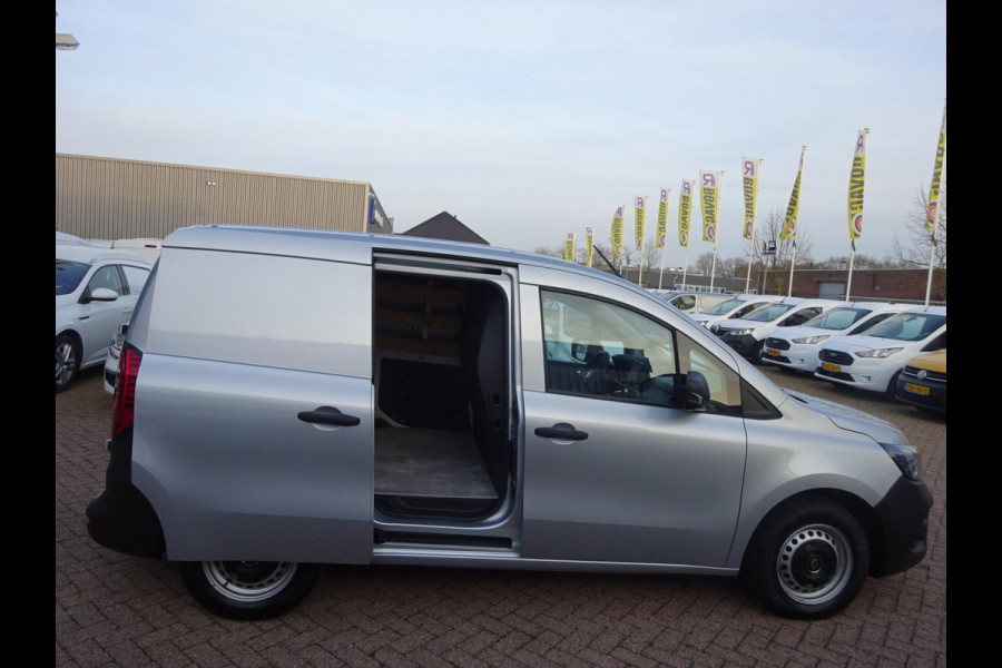 Renault Kangoo 1.5 Blue dCi 75 AC NAV CRUISE CONTROL PDC TREKHAAK
