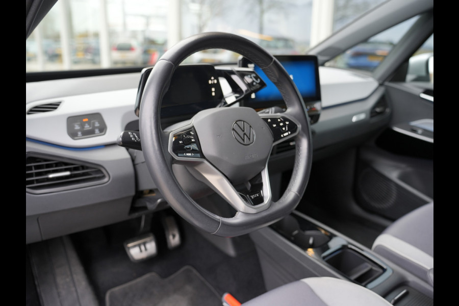 Volkswagen ID.3 First Plus 58 kWh SOH 91% | IQ Lights | Camera | Stoelverwarming | Android/Apple Carplay