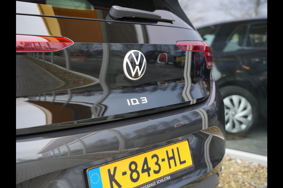 Volkswagen ID.3 First Plus 58 kWh SOH 91% | IQ Lights | Camera | Stoelverwarming | Android/Apple Carplay