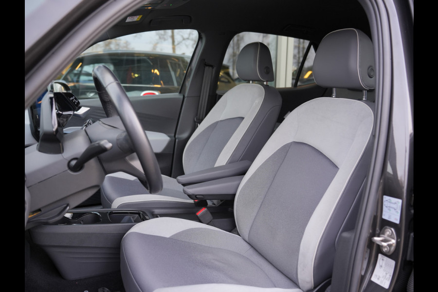 Volkswagen ID.3 First Plus 58 kWh SOH 91% | IQ Lights | Camera | Stoelverwarming | Android/Apple Carplay