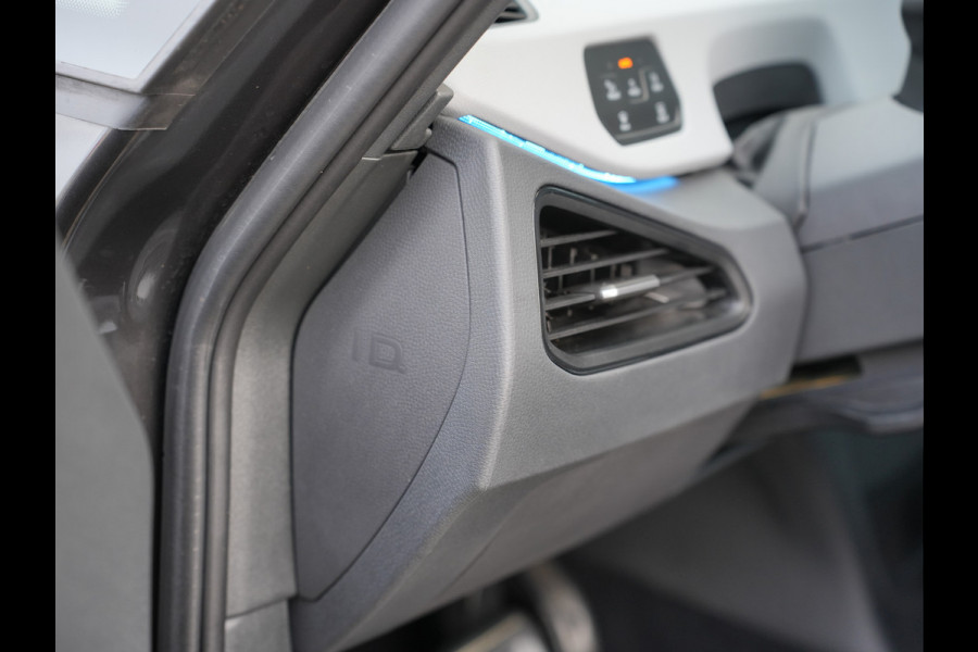 Volkswagen ID.3 First Plus 58 kWh SOH 91% | IQ Lights | Camera | Stoelverwarming | Android/Apple Carplay