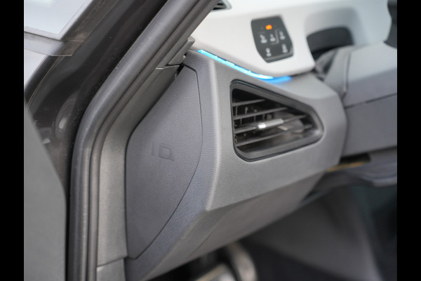 Volkswagen ID.3 First Plus 58 kWh SOH 91% | IQ Lights | Camera | Stoelverwarming | Android/Apple Carplay