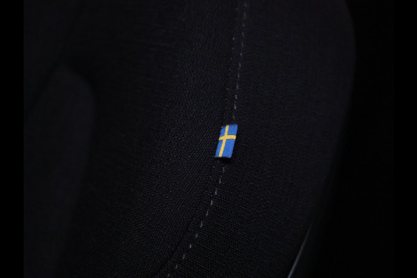 Volvo V60 2.0 B3 Sport [APPLE CARPLAY, ANDROID AUTO, VIRTUAL COCKPIT, LANE ASSIST, DODE HOEK DETECTIE, NIEUWSTAAT]