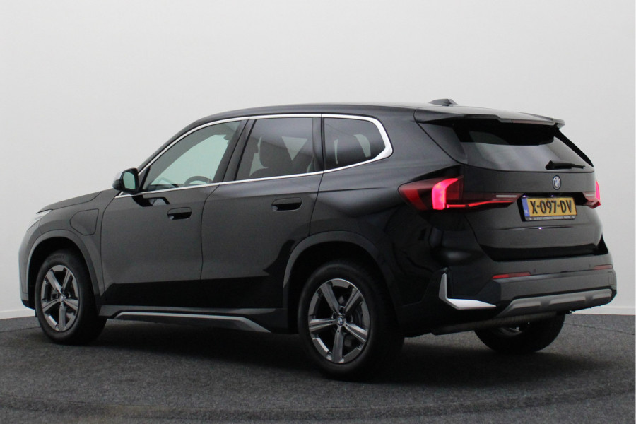 BMW X1 xDrive25e Leer, Camera, Sfeerverlichting, Apple Carplay, PDC