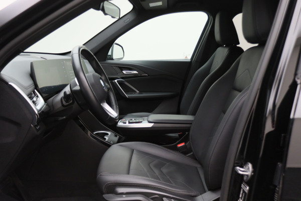 BMW X1 xDrive25e Leer, Camera, Sfeerverlichting, Apple Carplay, PDC