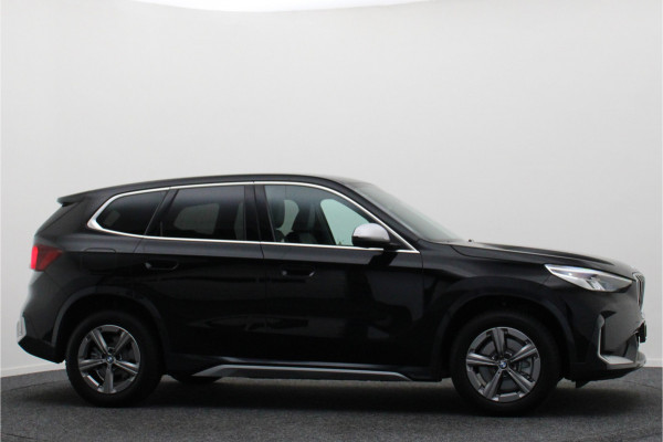 BMW X1 xDrive25e Leer, Camera, Sfeerverlichting, Apple Carplay, PDC