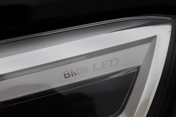 BMW X1 xDrive25e Leer, Camera, Sfeerverlichting, Apple Carplay, PDC