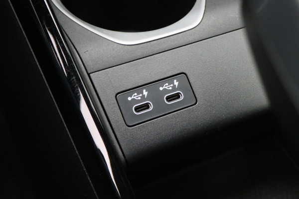 BMW X1 xDrive25e Leer, Camera, Sfeerverlichting, Apple Carplay, PDC