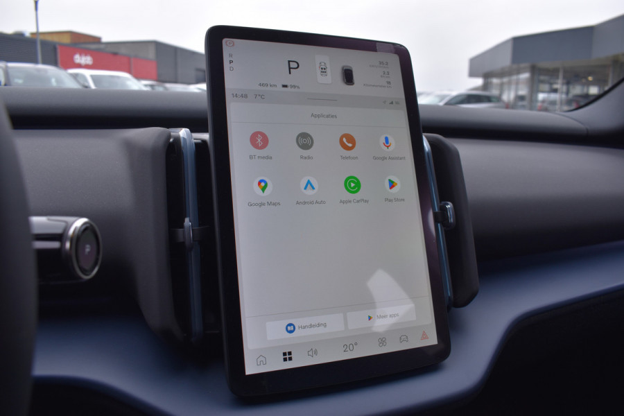 Volvo EX30 Extended Range Plus 69 kWh | 7000,- korting | Apple carplay | 20" velgen | H&K Audio | ACC | BLIS | Camera |