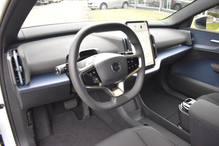 Volvo EX30 Extended Range Plus 69 kWh | 7000,- korting | Apple carplay | 20" velgen | H&K Audio | ACC | BLIS | Camera |