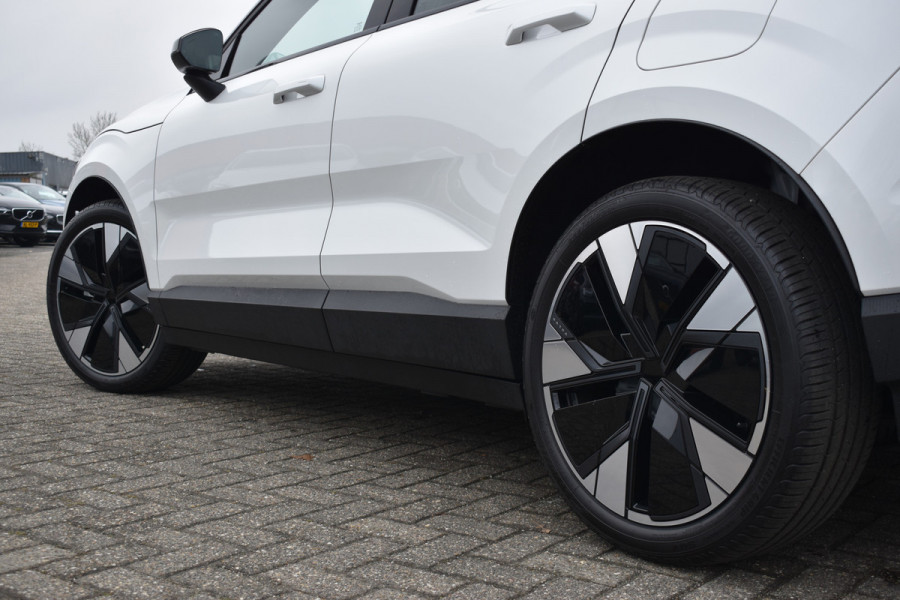 Volvo EX30 Extended Range Plus 69 kWh | 7000,- korting | Apple carplay | 20" velgen | H&K Audio | ACC | BLIS | Camera |