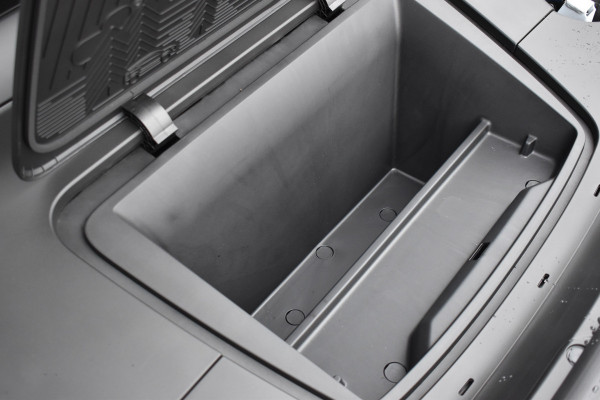 Volvo EX30 Extended Range Plus 69 kWh | 7000,- korting | Apple carplay | 20" velgen | H&K Audio | ACC | BLIS | Camera |