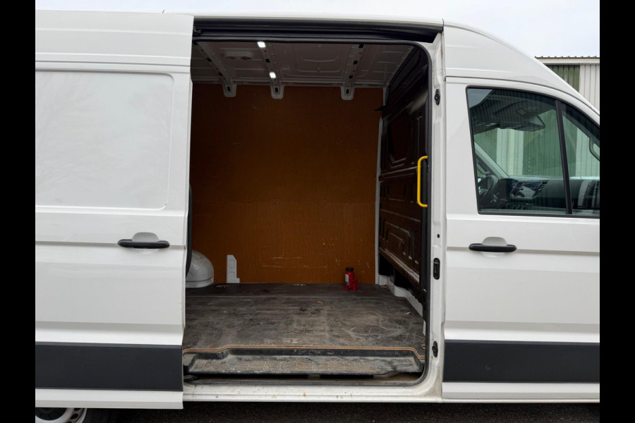 Volkswagen Crafter 35 2.0 TDI 140PK L3H3 Highline / Trekhaak / Camera / App connect