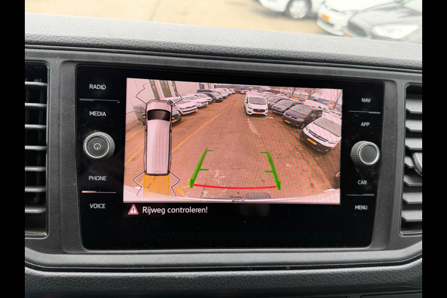 Volkswagen Crafter 35 2.0 TDI 140PK L3H3 Highline / Trekhaak / Camera / App connect