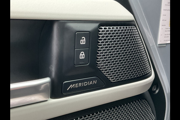 Land Rover Defender 110 2.0 P400e 110 X-Dynamic HSE Pano Full Navi Trekhaak Meridian