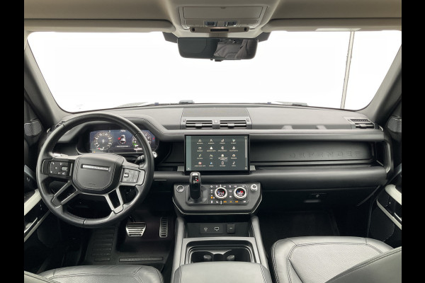 Land Rover Defender 110 2.0 P400e 110 X-Dynamic HSE Pano Full Navi Trekhaak Meridian
