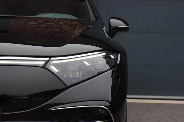 Mercedes-Benz EQS 500 4MATIC AMG Line 108 kWh | Luchtvering | Achterasbesturing | Distronic+ | Memory | Nekverwarming | Massage | Entertainment Achter+ | Verwarmd Stuurwiel | HUD | Burmester | Panoramadak | Digital Light |