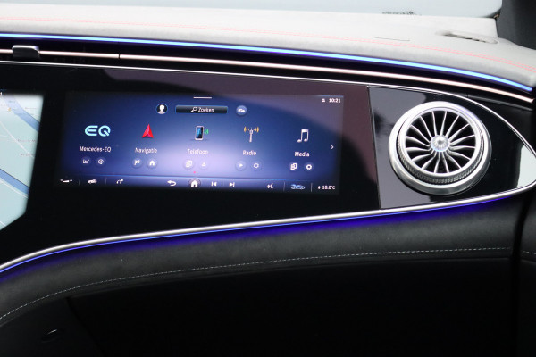 Mercedes-Benz EQS 500 4MATIC AMG Line 108 kWh | Luchtvering | Achterasbesturing | Distronic+ | Memory | Nekverwarming | Massage | Entertainment Achter+ | Verwarmd Stuurwiel | HUD | Burmester | Panoramadak | Digital Light |