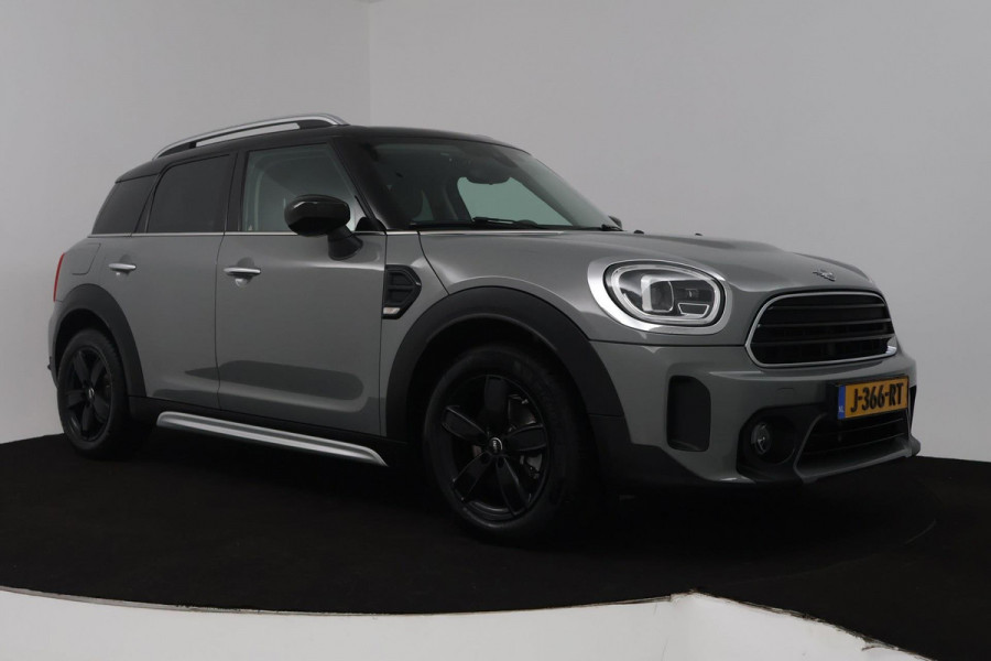 MINI Countryman 1.5 Cooper Business Edition Automaat (NAVIGATIE, CARPLAY, PARKEERSENSOREN, LED, CRUISE, SPORTSTOELEN)