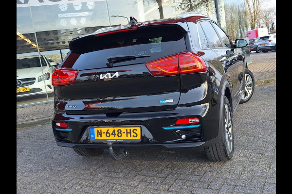 Kia e-Niro Edition 64 kWh Edition | SOH: 96,6% | Trekhaak | Climate | Camera | Navi | Leder Stof |