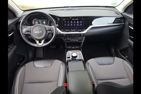 Kia e-Niro Edition 64 kWh Edition | SOH: 96,6% | Trekhaak | Climate | Camera | Navi | Leder Stof |