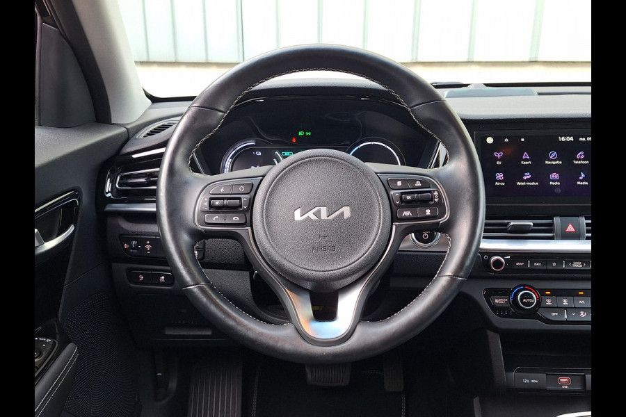 Kia e-Niro Edition 64 kWh Edition | SOH: 96,6% | Trekhaak | Climate | Camera | Navi | Leder Stof |