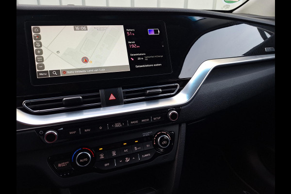 Kia e-Niro Edition 64 kWh Edition | SOH: 96,6% | Trekhaak | Climate | Camera | Navi | Leder Stof |