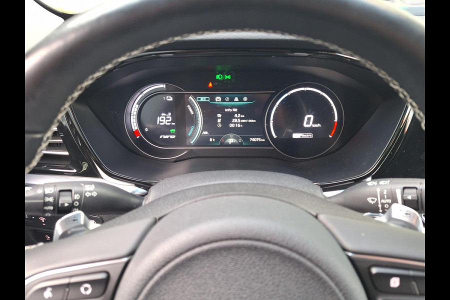 Kia e-Niro Edition 64 kWh Edition | SOH: 96,6% | Trekhaak | Climate | Camera | Navi | Leder Stof |