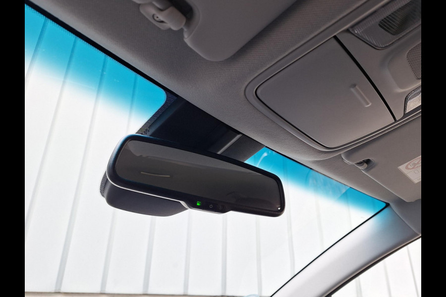 Kia e-Niro Edition 64 kWh Edition | SOH: 96,6% | Trekhaak | Climate | Camera | Navi | Leder Stof |