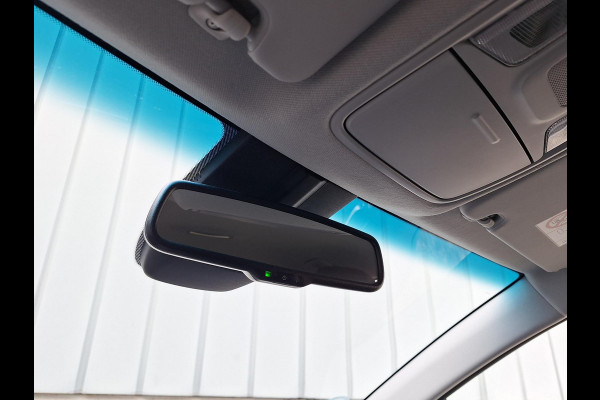 Kia e-Niro Edition 64 kWh Edition | SOH: 96,6% | Trekhaak | Climate | Camera | Navi | Leder Stof |