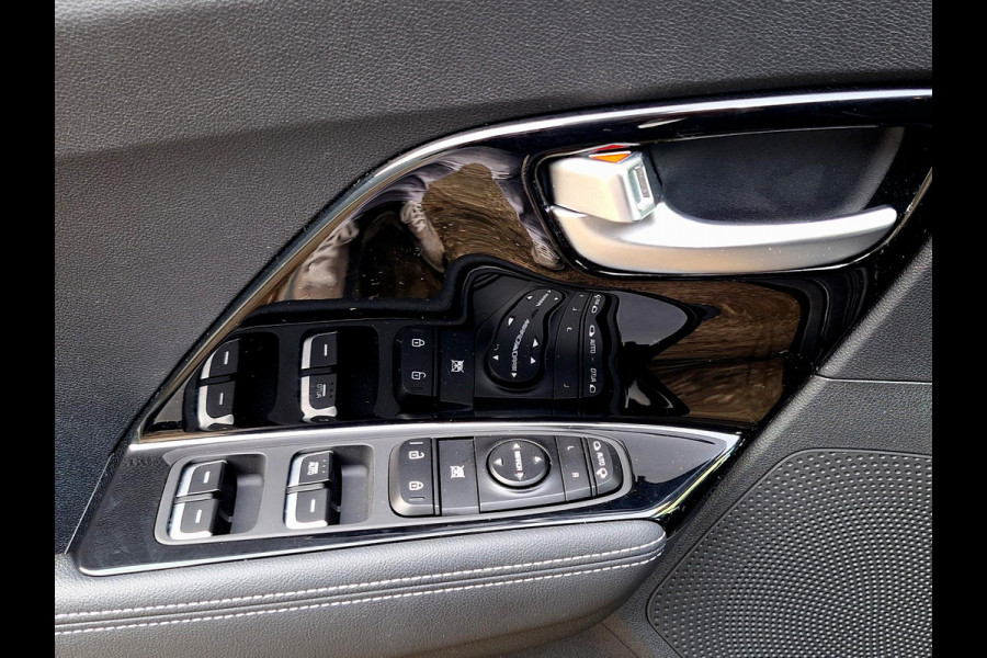 Kia e-Niro Edition 64 kWh Edition | SOH: 96,6% | Trekhaak | Climate | Camera | Navi | Leder Stof |
