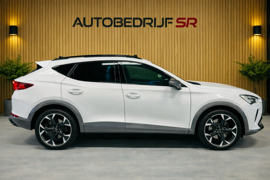 CUPRA Formentor 2.0 TSI 4DRIVE Panoramadak! Keyless! Camera! Sfeerverlichting! Leder! Elektr Achterklep