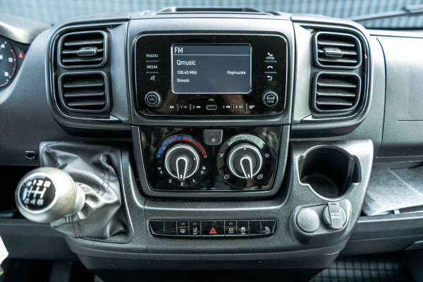 Citroën Jumper 2.2 BlueHDi 120 L2H2 3.3t | NW Model | Camera | Led | Cruise | PDC | Airco