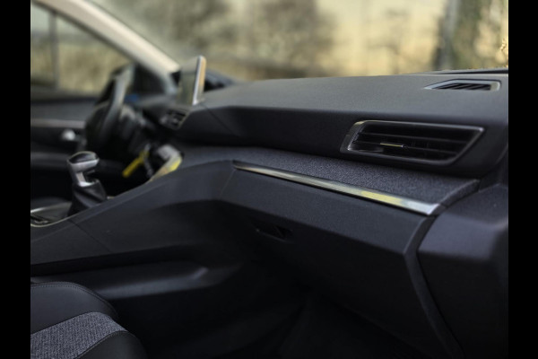 Peugeot 5008 1.2 PureTech Allure|Camera|Trekhaak|Stoelverw