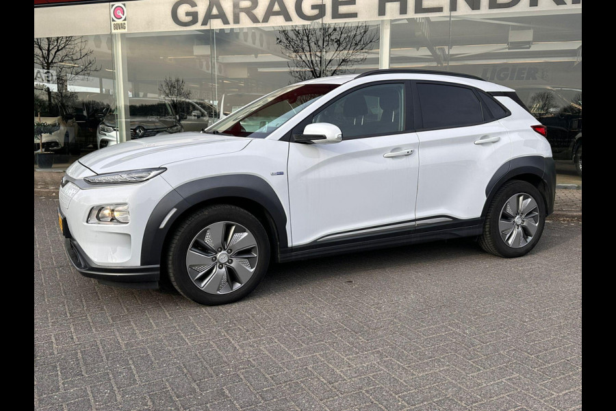 Hyundai Kona EV Fashion 64 kWh | SOH: 94,0% | 3 Fase | Climate | Adaptive CC | Navi | occasion