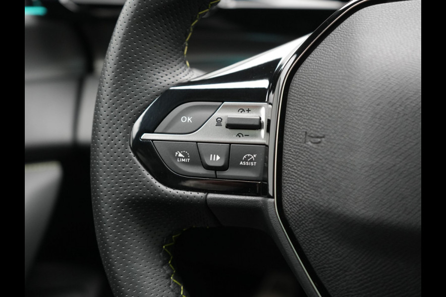 Peugeot 308 SW 1.6 Plug In Hybrid GT Pack Business 225pk Dealer O.H. PHEV | Panodak | Adaptive Cruise | 360 Camera | Lederen Sportstoelen Massage & Memory | Focal Sound | Stoelen & Stuur Verwarmd | Sfeerverlichting | Apple Carplay | Keyless | Navigatie | DAB |