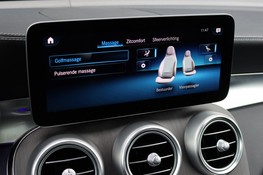 Mercedes-Benz GLC 300e 4MATIC AMG Line Premium+ | Luchtvering | Massage | Panoramadak | Trekhaak | Distronic+ | Stoelverwarming V+A | Memory | Surround Camera | Burmester | Augmented Reality |
