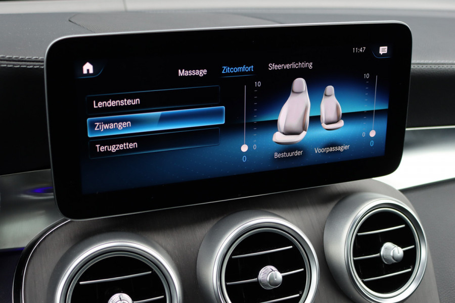 Mercedes-Benz GLC 300e 4MATIC AMG Line Premium+ | Luchtvering | Massage | Panoramadak | Trekhaak | Distronic+ | Stoelverwarming V+A | Memory | Surround Camera | Burmester | Augmented Reality |