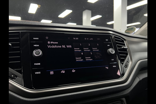 Volkswagen T-Roc 1.5 TSI Elek.koffer | Carplay | PDC | ACC |