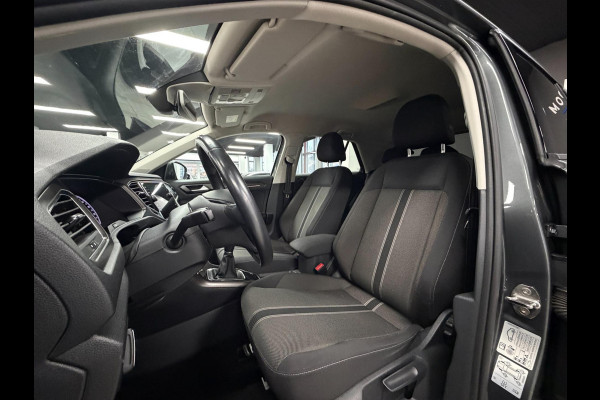 Volkswagen T-Roc 1.5 TSI Elek.koffer | Carplay | PDC | ACC |