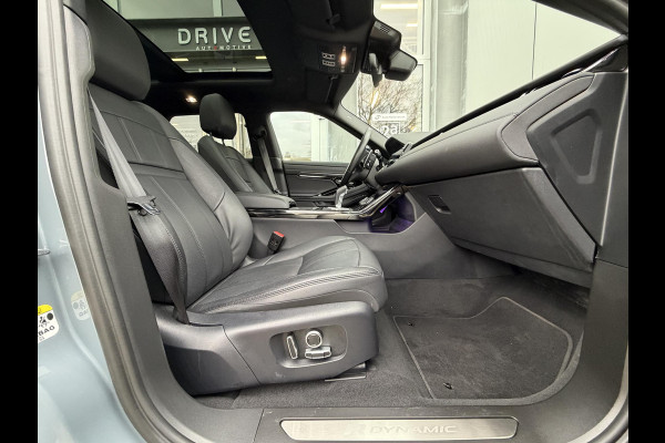 Land Rover Range Rover Evoque 1.5 P300e AWD R-Dynamic SE Black Style|Schuif/kantel dak|Meridian|Sfeer|Winterpakket