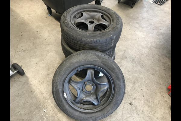 Dacia SANDERO Stepway 1.0 TCe 90 Comfort Navi Camera Winterwielenset