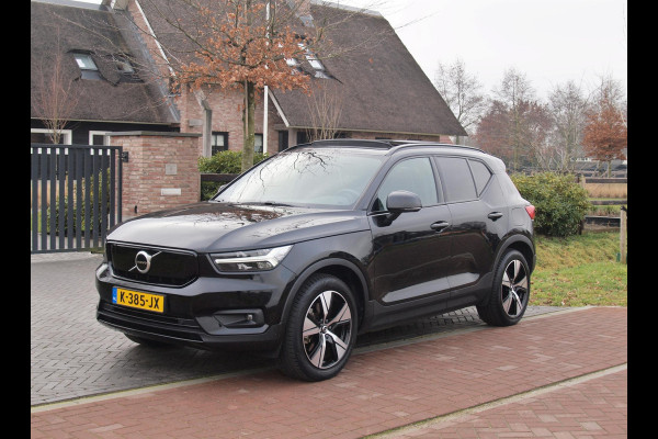 Volvo XC40 Recharge P8 AWD R-Design | SOH 92% | Panoramadak | Trekhaak | Apple Carplay | Cruise Control |