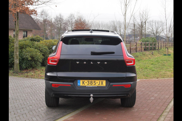 Volvo XC40 Recharge P8 AWD R-Design | SOH 92% | Panoramadak | Trekhaak | Apple Carplay | Cruise Control |